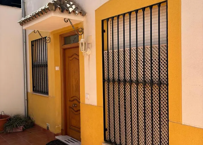 Sultana Homes דירה