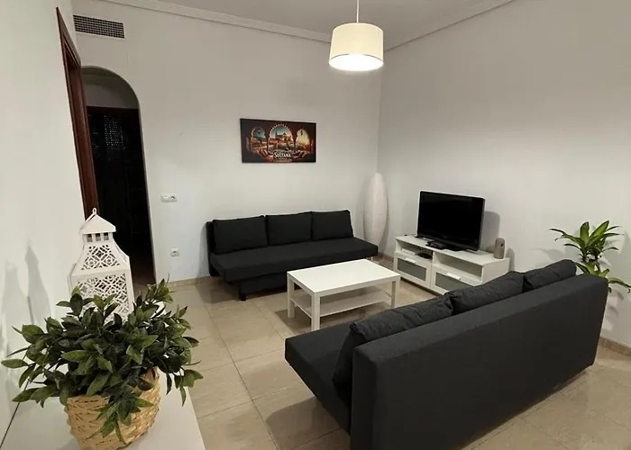 Sultana Homes דירה *